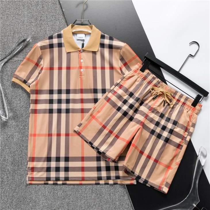 Picture of Burberry Shirt Pant Suits _SKUBurberryM-3XL3cx400-220388